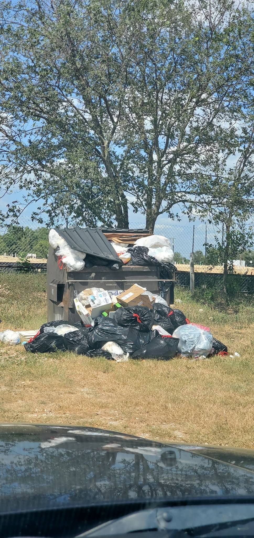Gua-Tex Valet Trash Service gallery photo